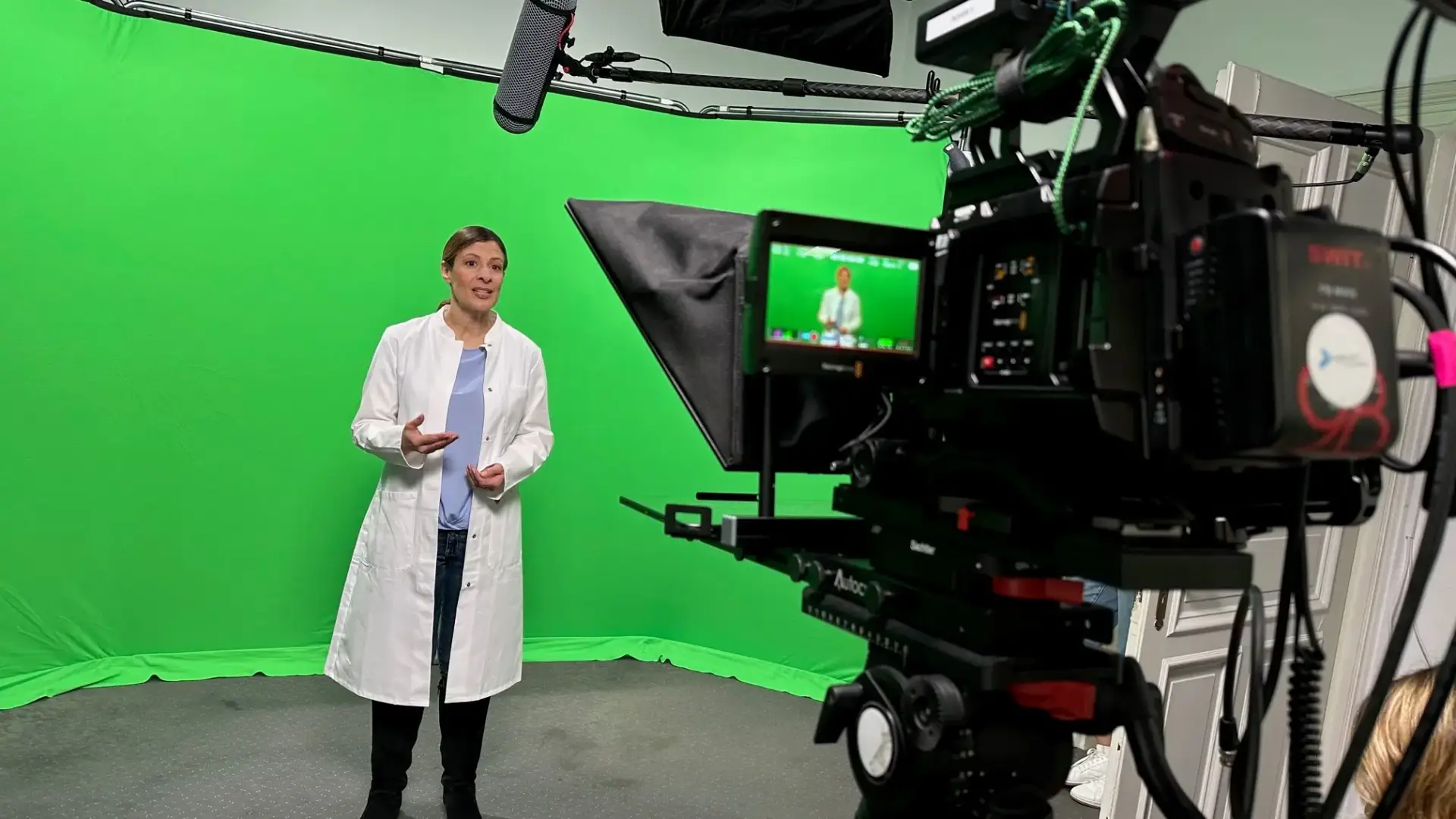Studioproduktion im Eigenart Atelier Wiesbaden mit Kamera, Licht und Greenscreen